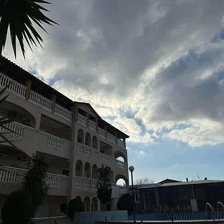 Sandy Maria 702 טסיליבי