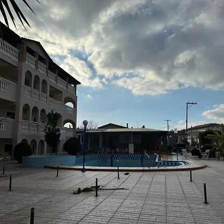 Sandy Maria 702 * טסיליבי
